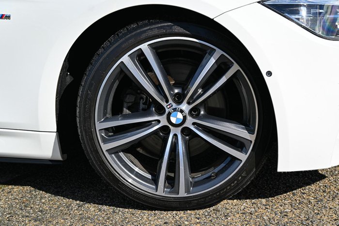 2017 BMW 3 Series 330i Sport Line