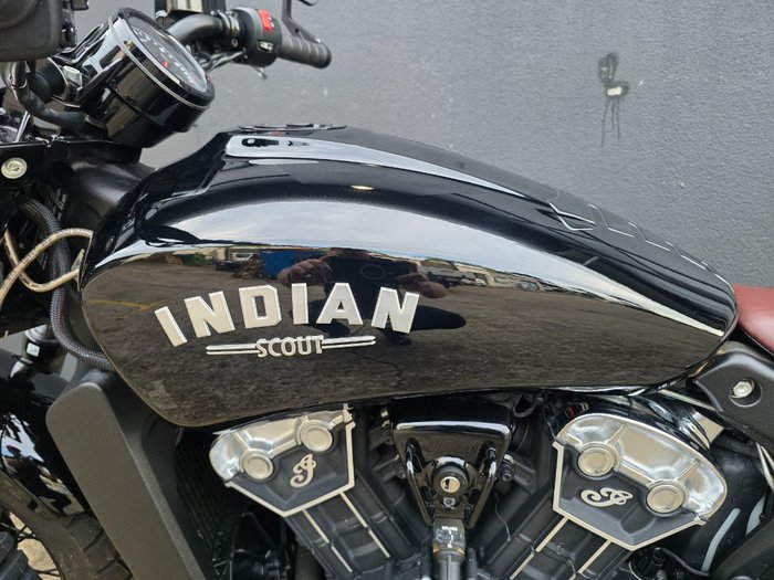2018 Indian SCOUT BOBBER THUNDER BLACK BLACK