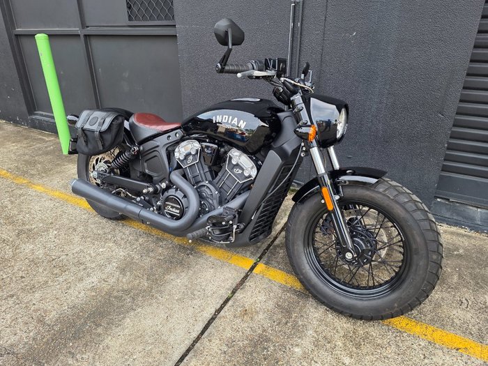 2018 Indian SCOUT BOBBER THUNDER BLACK BLACK