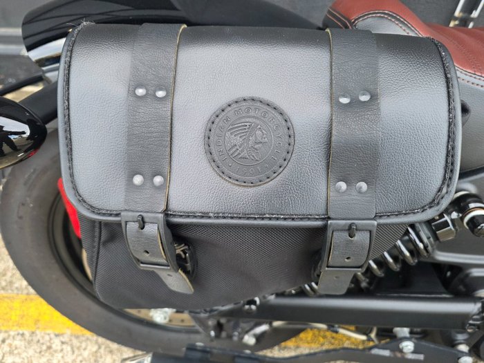 2018 Indian SCOUT BOBBER THUNDER BLACK BLACK