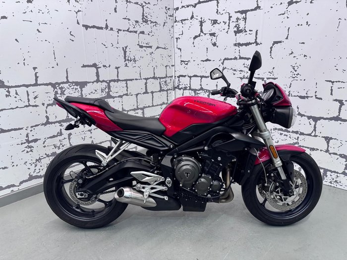 2018 Triumph Street Triple S Street Triple Red