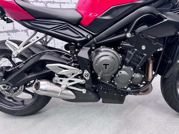 2018 Triumph Street Triple S Street Triple Red