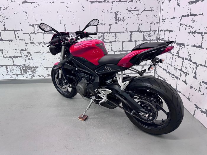 2018 Triumph Street Triple S Street Triple Red