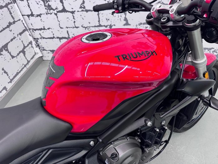 2018 Triumph Street Triple S Street Triple Red