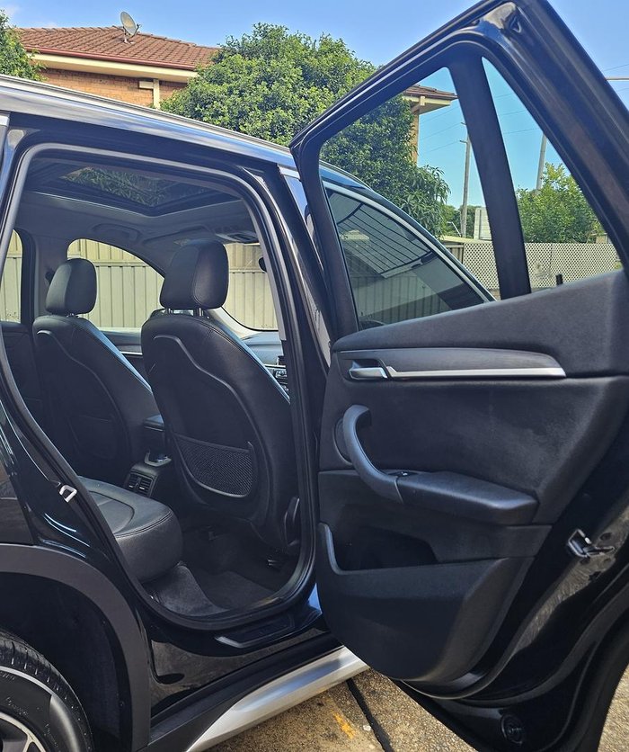 2018 BMW X1 sDrive20i F48 Black Sapphire