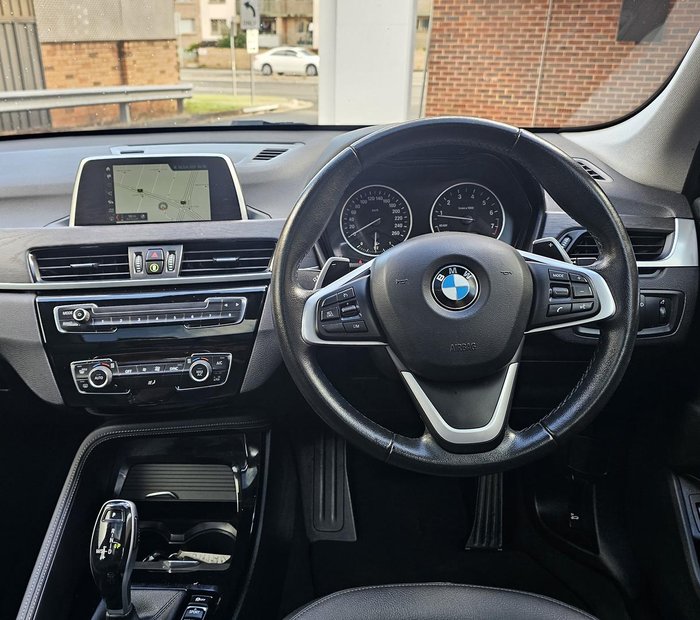 2018 BMW X1 sDrive20i F48 Black Sapphire