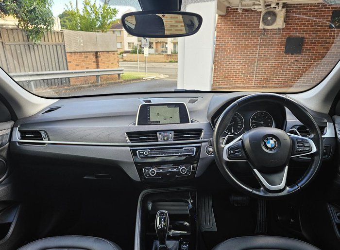 2018 BMW X1 sDrive20i F48 Black Sapphire