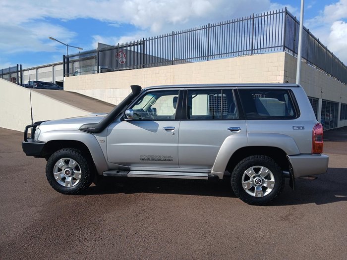 2012 Nissan Patrol ST