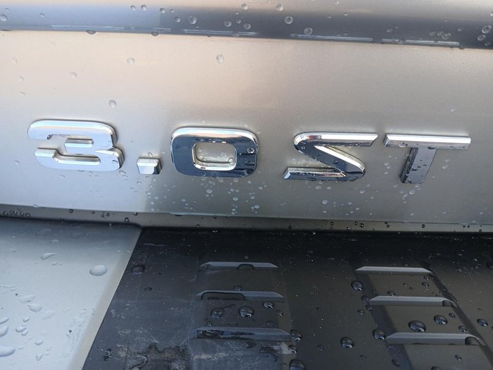 2012 Nissan Patrol ST