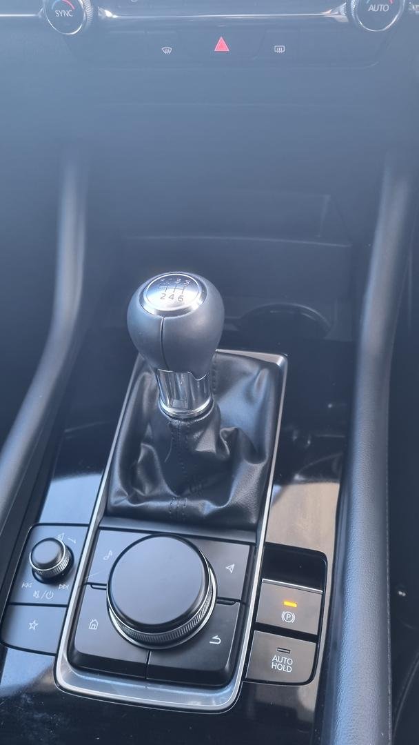 2023 Mazda 3 G20 Touring