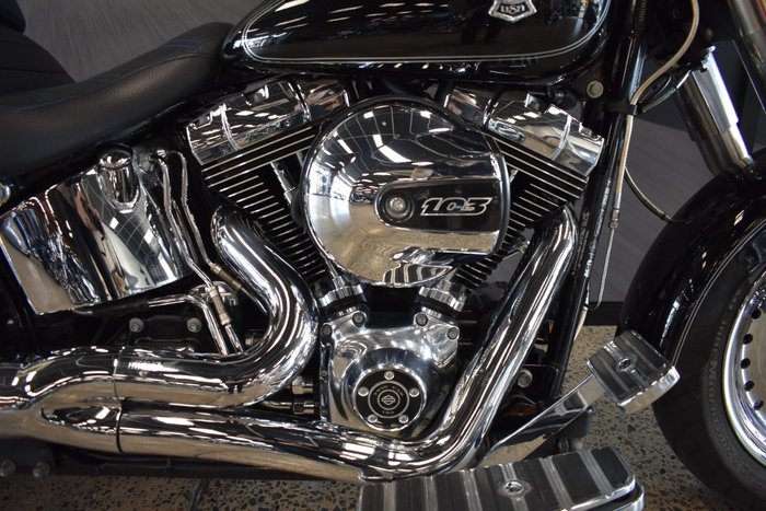 2017 HARLEY-DAVIDSON FLSTF FAT BOY