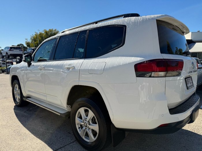 2024 Toyota Landcruiser