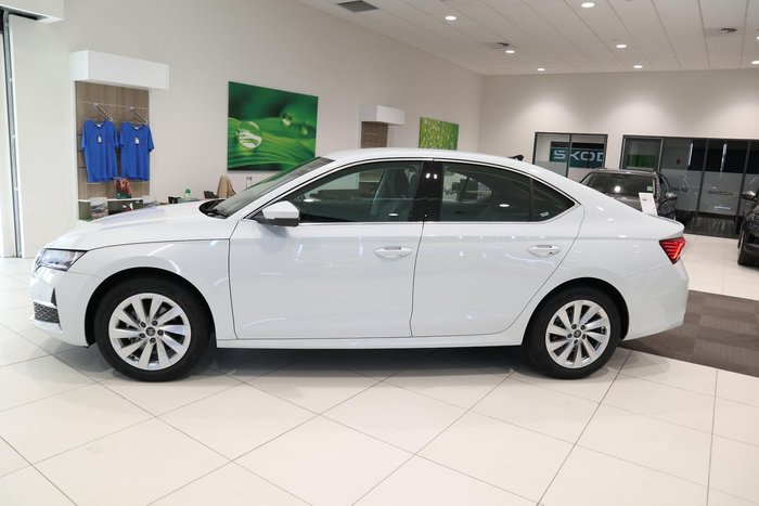 2026 SKODA Octavia Select mHEV