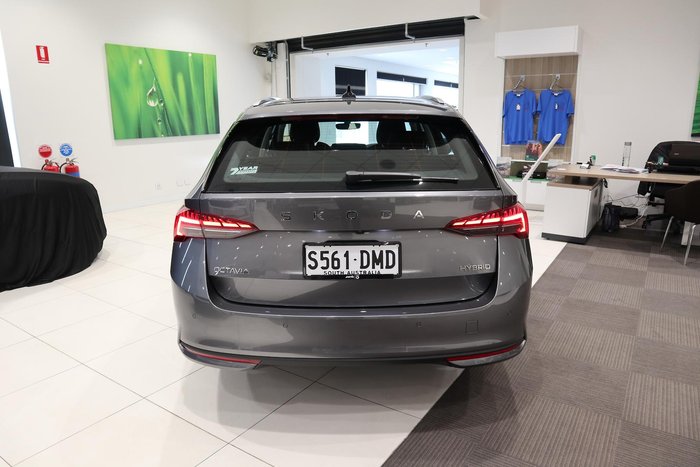 2026 SKODA Octavia Select mHEV
