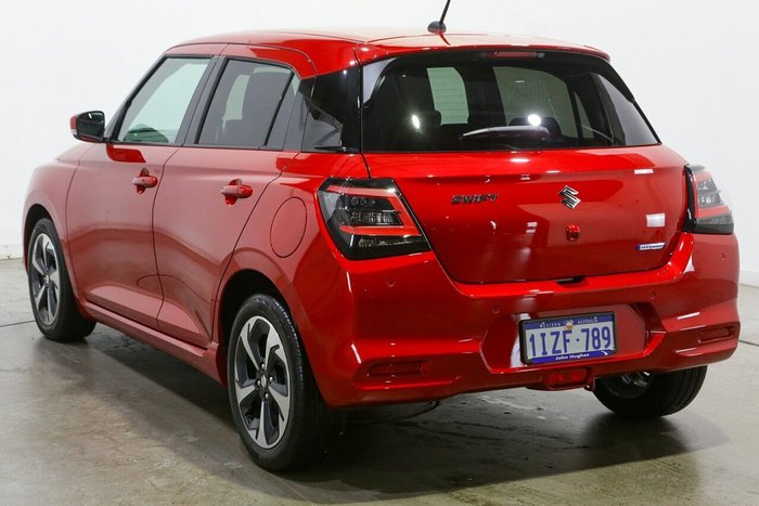 2025 Suzuki Swift Hybrid GLX