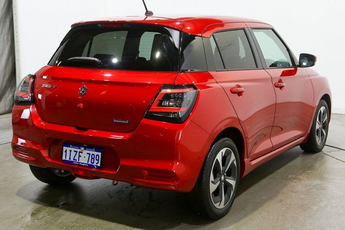 2025 Suzuki Swift Hybrid GLX