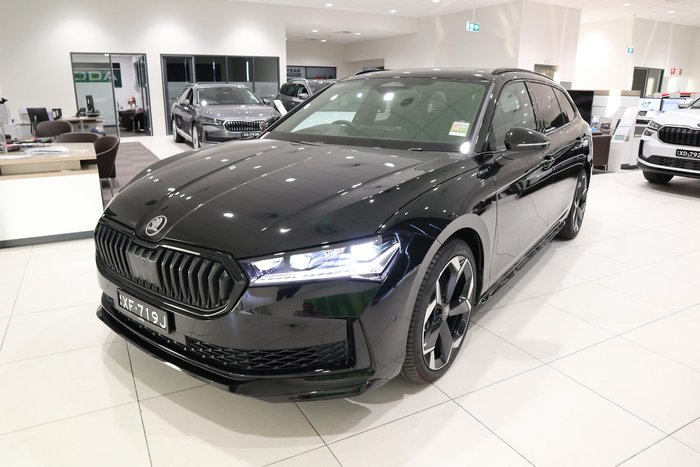 2026 SKODA Superb 195TSI Sportline