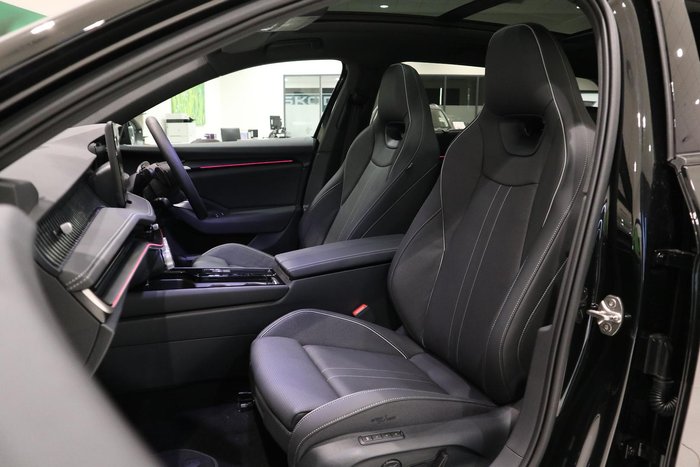 2026 SKODA Superb 195TSI Sportline