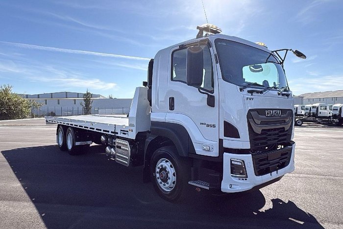 2025 Isuzu F Series