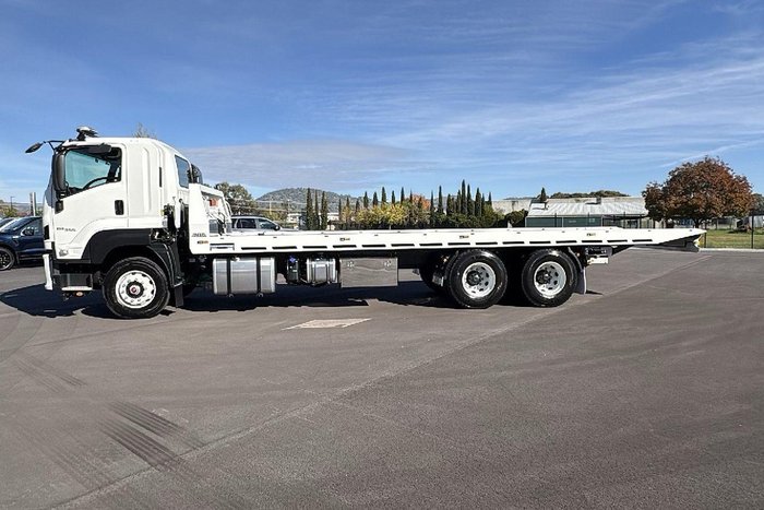 2025 Isuzu F Series