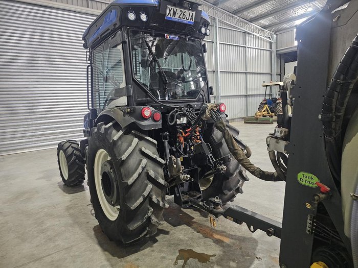 2023 New Holland T4.120F