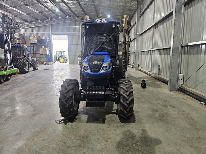 2023 New Holland T4.120F
