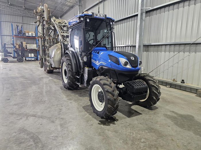 2023 New Holland T4.120F