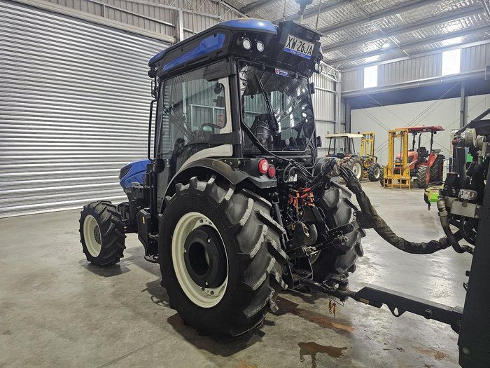 2023 New Holland T4.120F