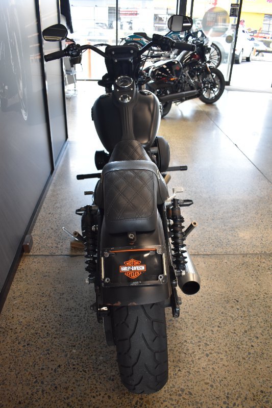 2014 HARLEY-DAVIDSON FXDB STREET BOB