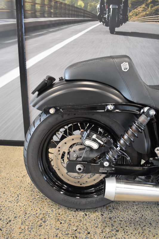2014 HARLEY-DAVIDSON FXDB STREET BOB