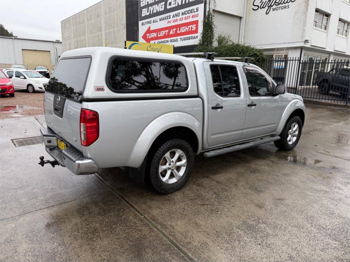 2013 NISSAN NAVARA ST (4x4)