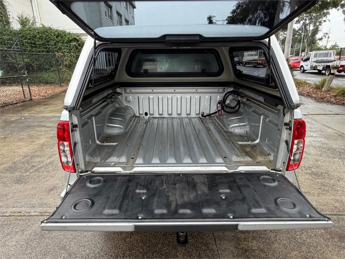 2013 NISSAN NAVARA ST (4x4)