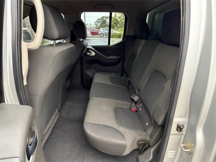 2013 NISSAN NAVARA ST (4x4)