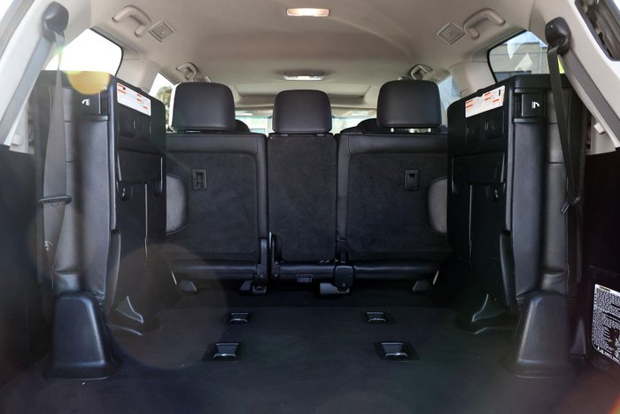 2021 Toyota Landcruiser Sahara VDJ200R 4X4 Dual Range WHITE