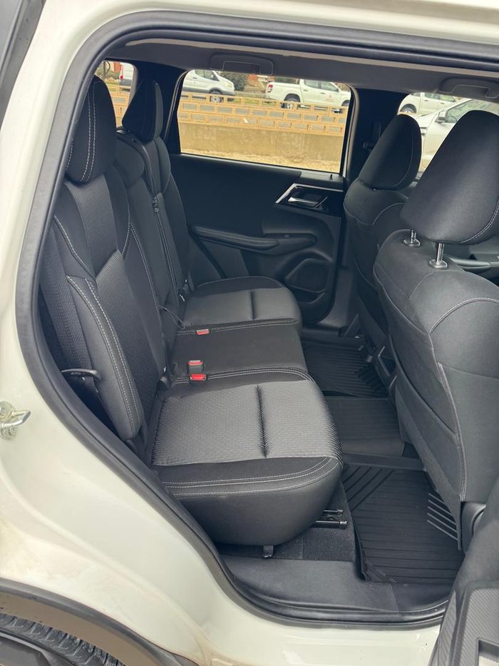 2022 Mitsubishi Outlander ES ZM MY22.5 White