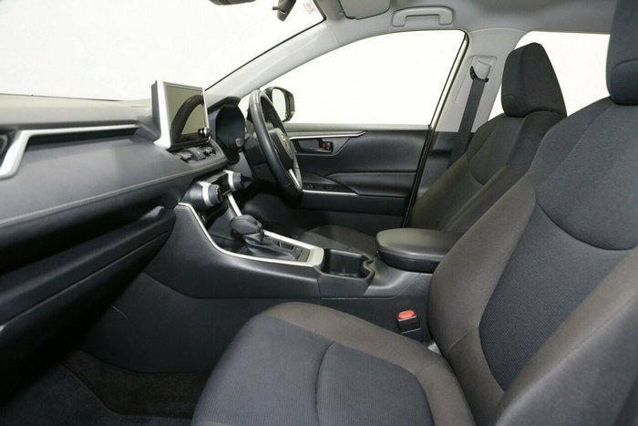 2024 Toyota RAV4 GX