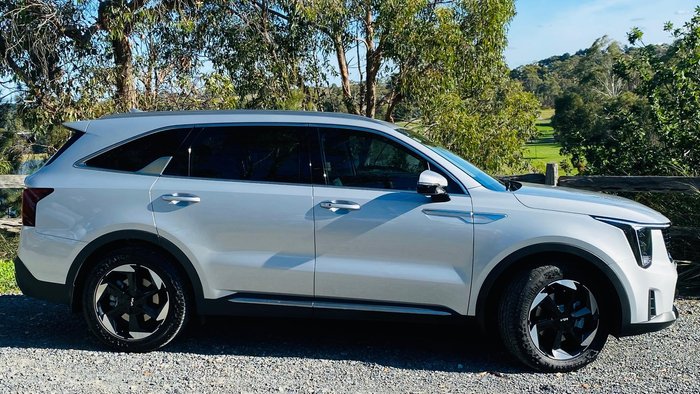 2025 Kia Sorento Sport+