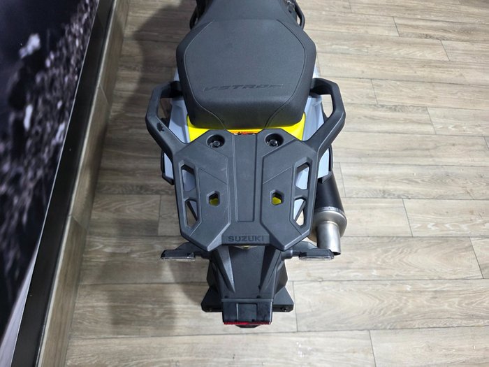 2023 Suzuki V-STROM 800DE
