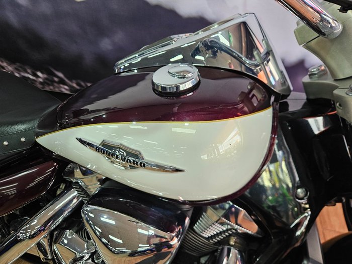 2009 Suzuki VLR 1800T BOULEVARD (C109RT) RED