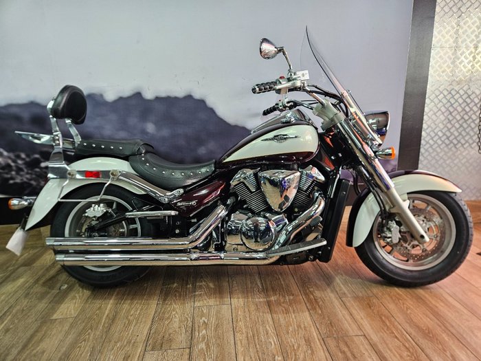 2009 Suzuki VLR 1800T BOULEVARD (C109RT) RED