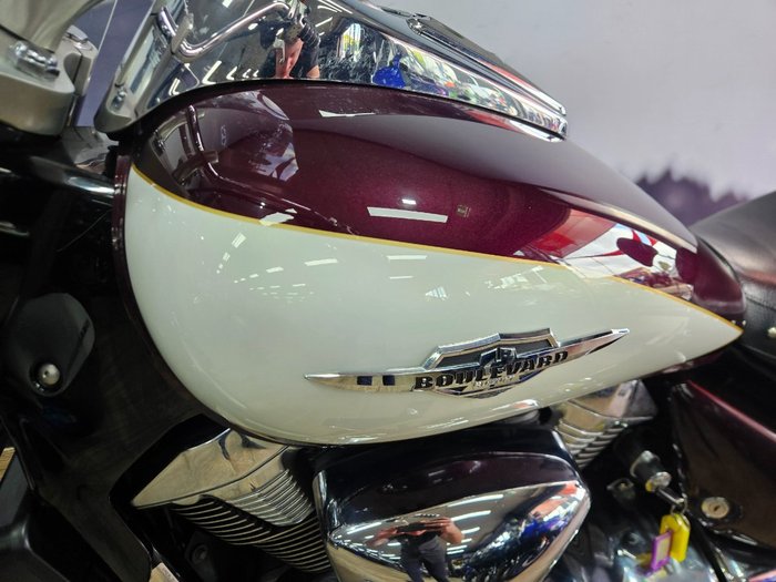 2009 Suzuki VLR 1800T BOULEVARD (C109RT) RED