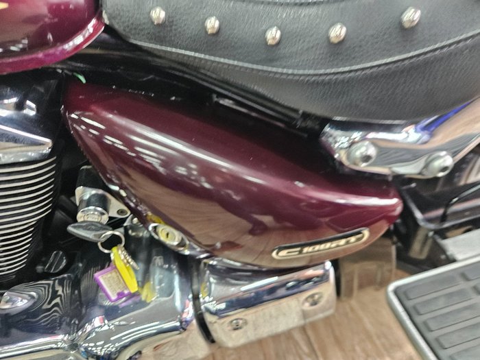 2009 Suzuki VLR 1800T BOULEVARD (C109RT) RED