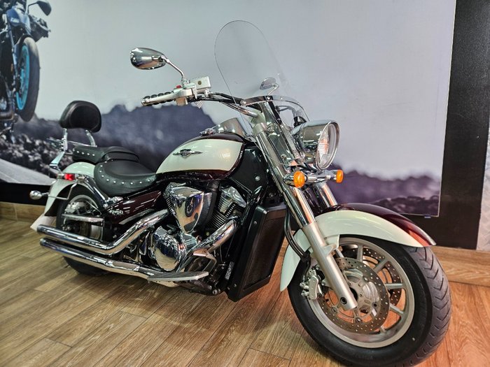 2009 Suzuki VLR 1800T BOULEVARD (C109RT) RED