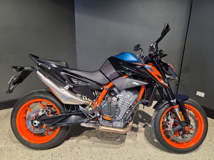 2024 Ktm 890 DUKE ORANGE
