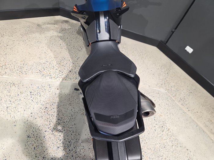 2024 Ktm 890 DUKE ORANGE