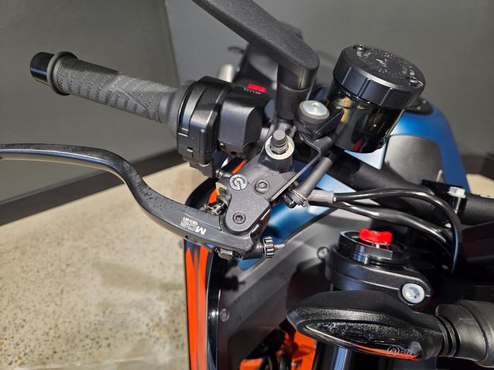 2024 Ktm 890 DUKE ORANGE