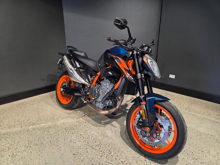 2024 Ktm 890 DUKE ORANGE