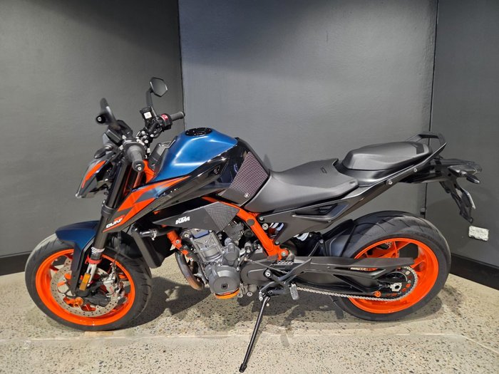 2024 Ktm 890 DUKE ORANGE