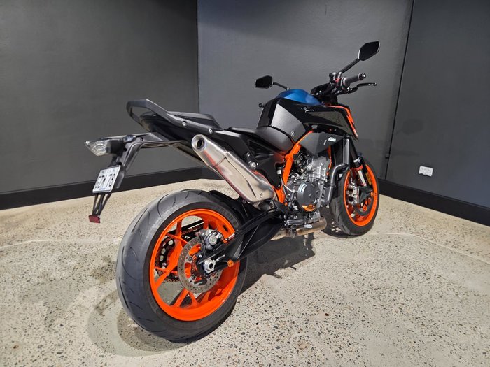 2024 Ktm 890 DUKE ORANGE