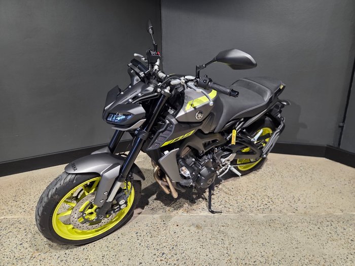 2018 Yamaha MT-09A GREY